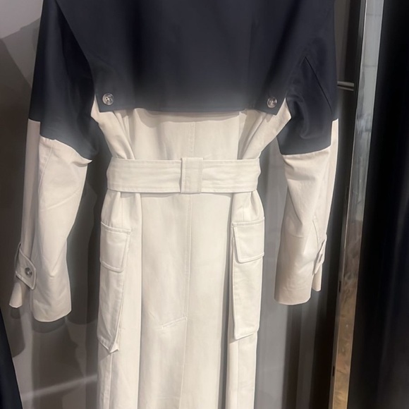 NWT 2nd day Two-Tone Black and Tan Trench Coat - Picture 3 of 14